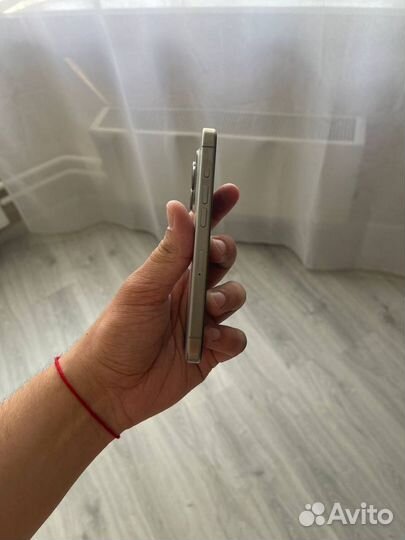 iPhone 15 Pro, 256 ГБ