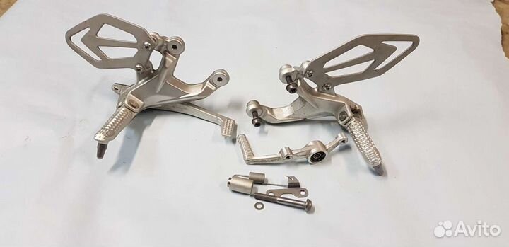 BMW S1000RR K46 Подножки Водителя L/R 2015-2018