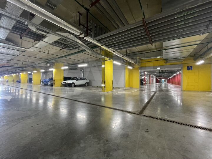 Машиноместо, 15 м²