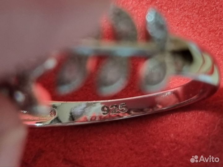 SL Серебряное кольцо с фианитами 20р