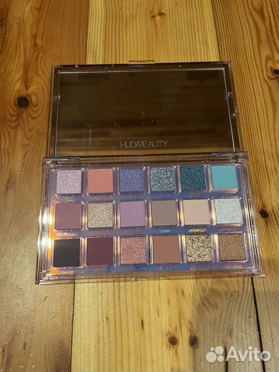 Тени Huda Beauty Rose Gold