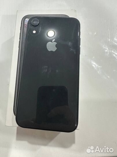 iPhone Xr, 64 ГБ