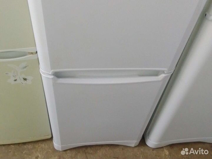 Холодильник б/у indesit 180 см