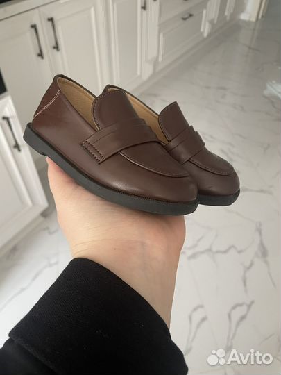 Туфли на мальчика 22-23