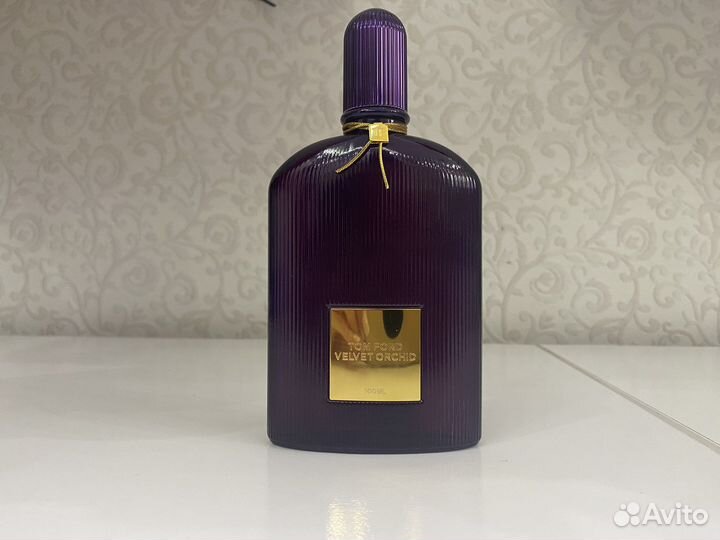 TOM ford velvet orchid