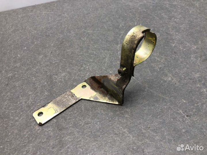 Кронштейн бачка Chevrolet Rezzo klau A16DMS 2008