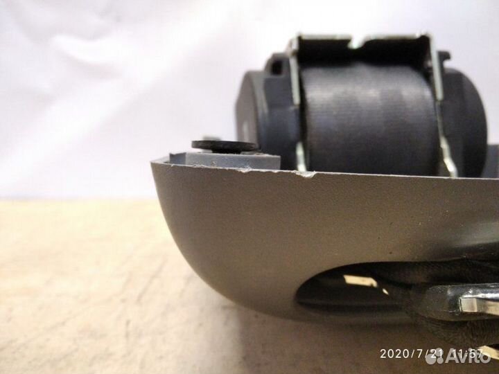 Ремень безопасности задний Renault Symbol 1 1.4