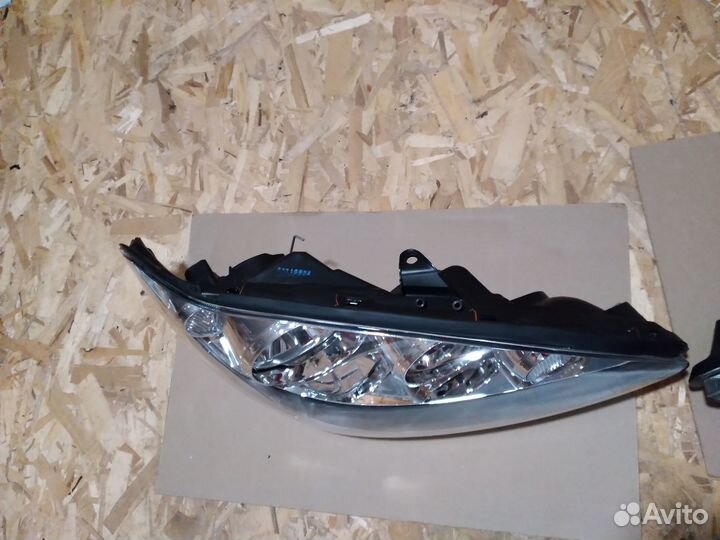 Фары Toyota Camry V30 Эмираты короткое ухо