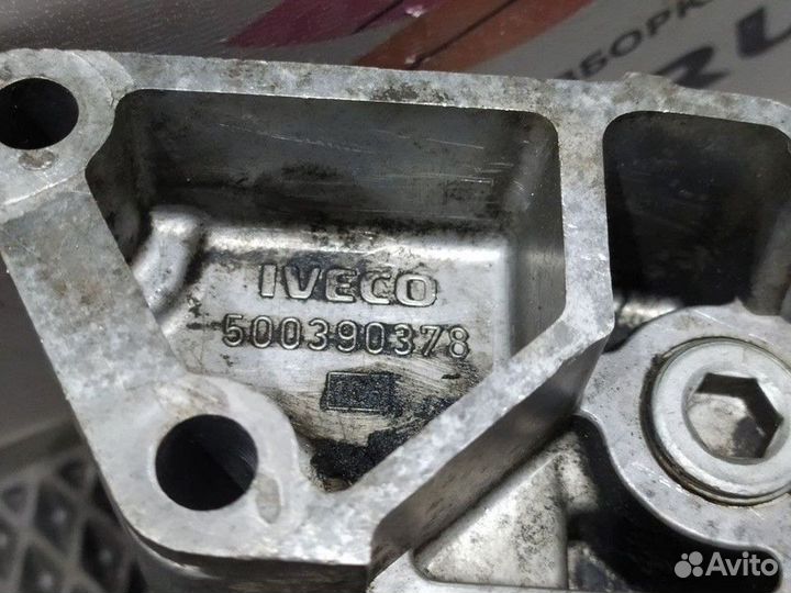 500390378 Кронштейн топливного фильтра