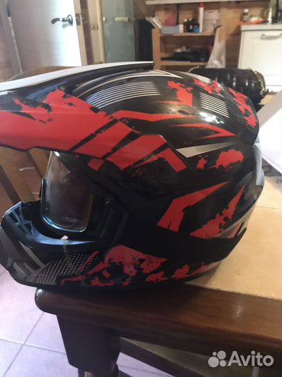 Шлем кроссовый бу