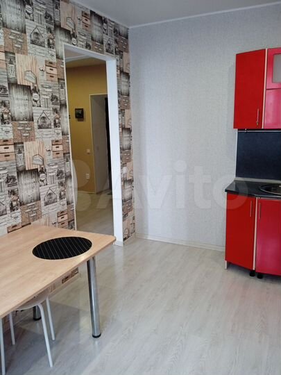 1-к. квартира, 40 м², 10/18 эт.