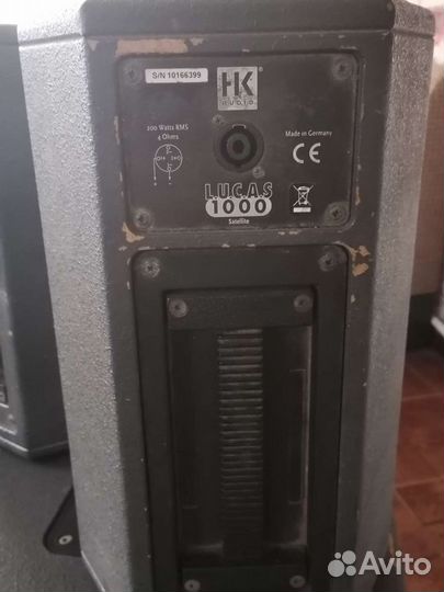 Акустические колонки с сабуфером