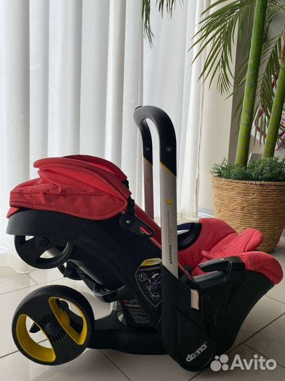 Коляска - автокресло doona + база lsofix