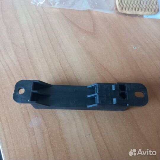 Усилитель антенны Mercedes-Benz Ml W166 M157 2013