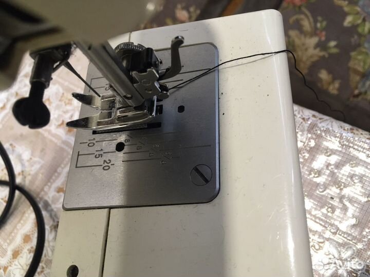 Швейная машина