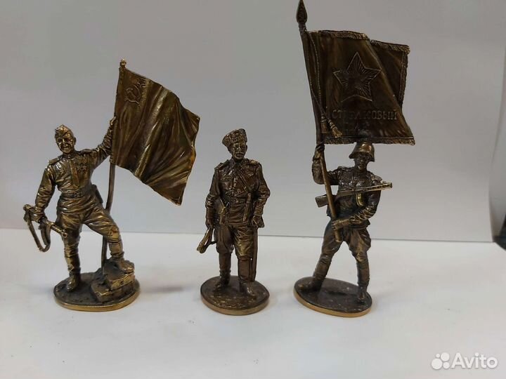 Солдатики из бронзы