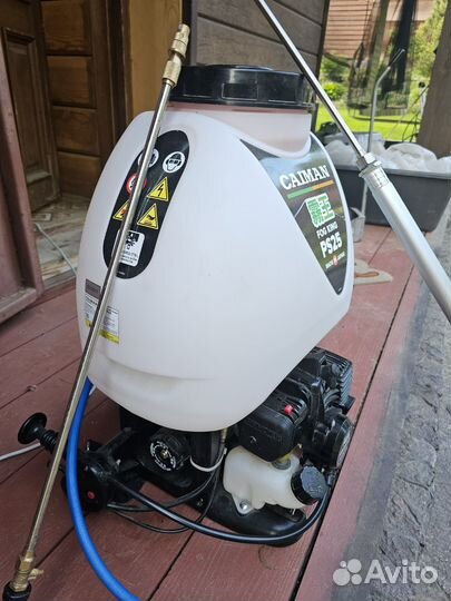 Бенщиновый опрыскиватель caiman Fog King PS25