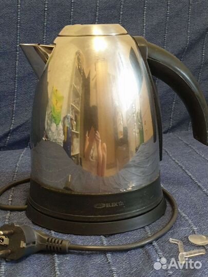 Чайник электрический бу