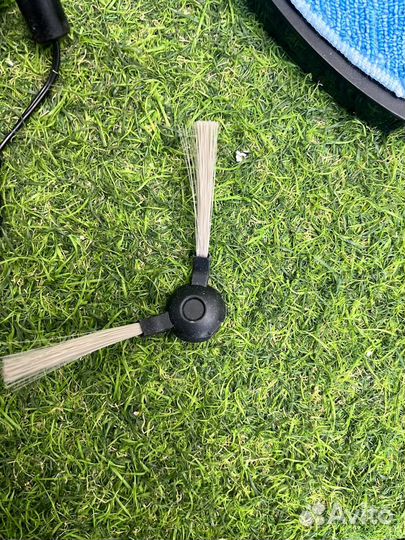 Робот-пылесос redmond RV-R151