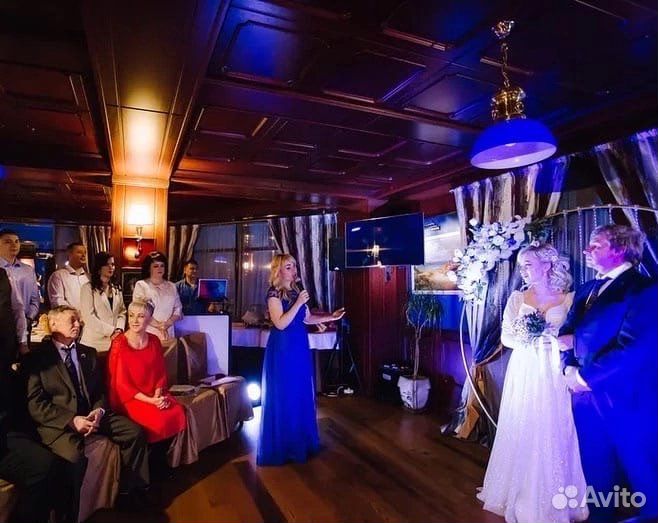 Ведущая свадебных церемоний и свадебного дня