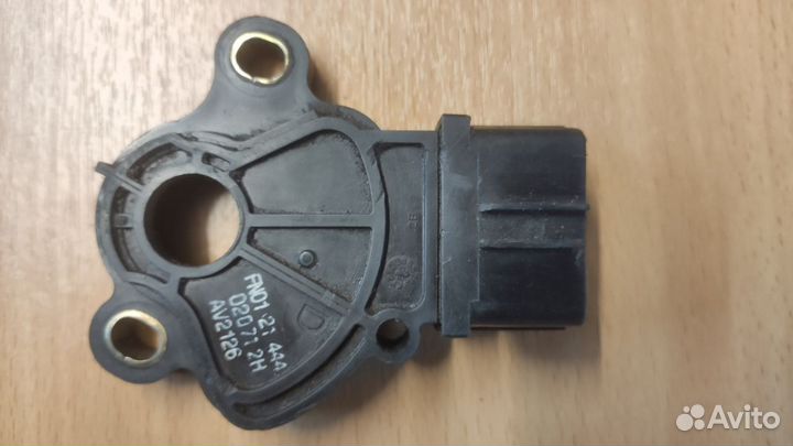 FN0121444 датчик ингибитор положения АКПП