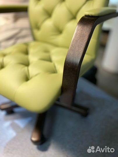 Компьютерное кресло