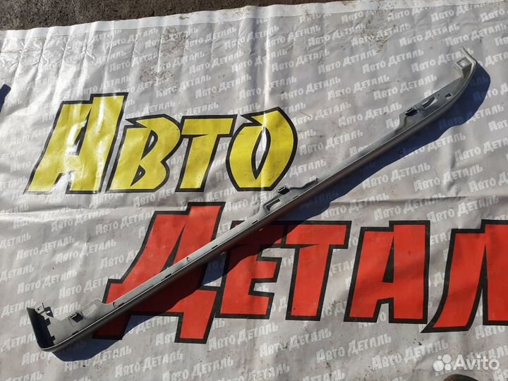 Накладка левого порога Toyota LC150 Prado