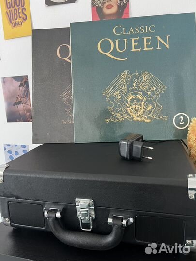 Виниловый проигрыватель