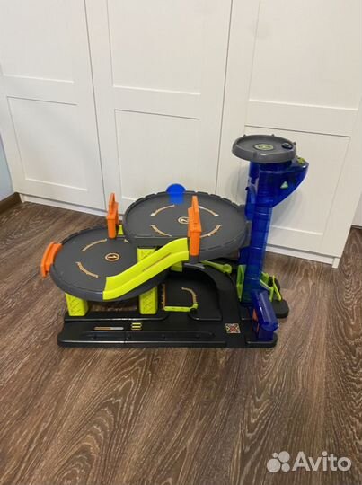 Парковка/гараж для машин Elc