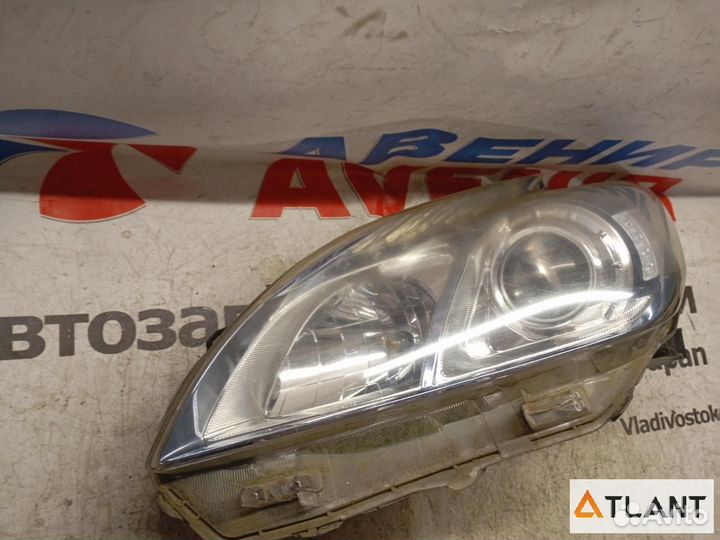 Фара передняя левая toyota prius