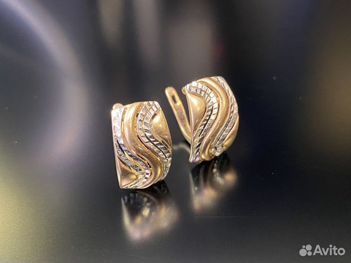 Золотые серьги Пластины 3.2 гр