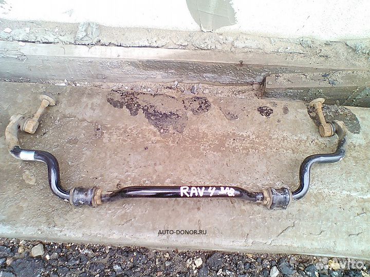 Стабилизатор задний Toyota Rav4 III с 05