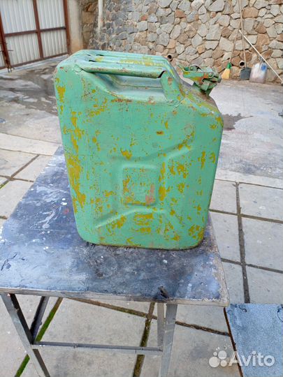 Канистра 20 литров