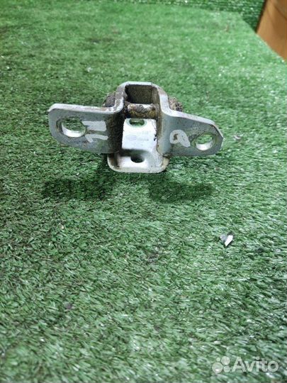 Петля двери передняя левая Haima M3