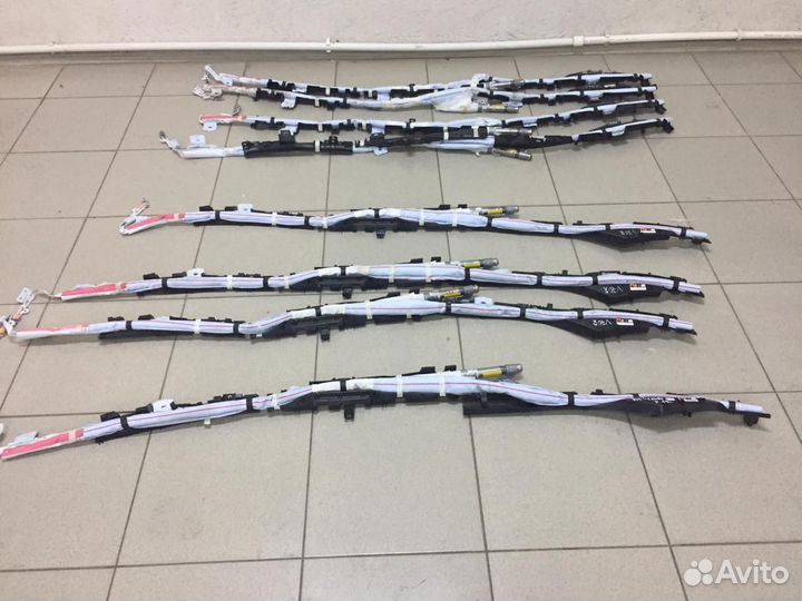 Шторка левая правая Toyota Camry V70