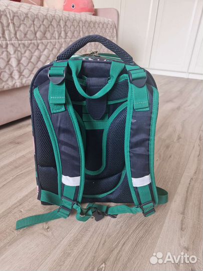 Рюкзак школьный для девочки Schoolformat