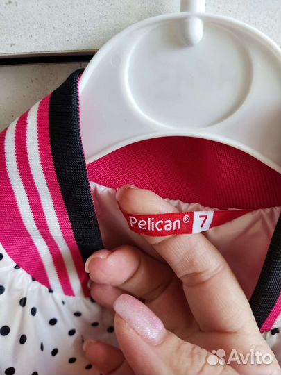 Ветровка для девочки