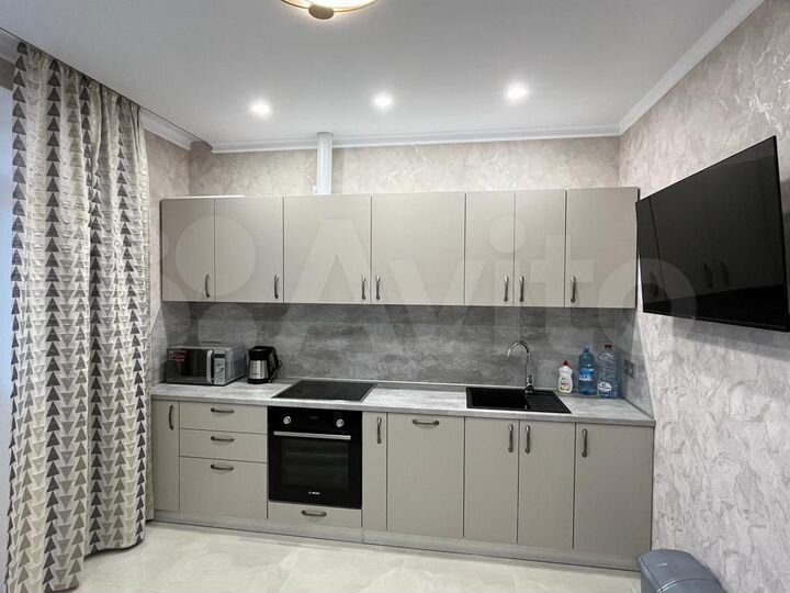 1-к. квартира, 44 м², 8/10 эт.