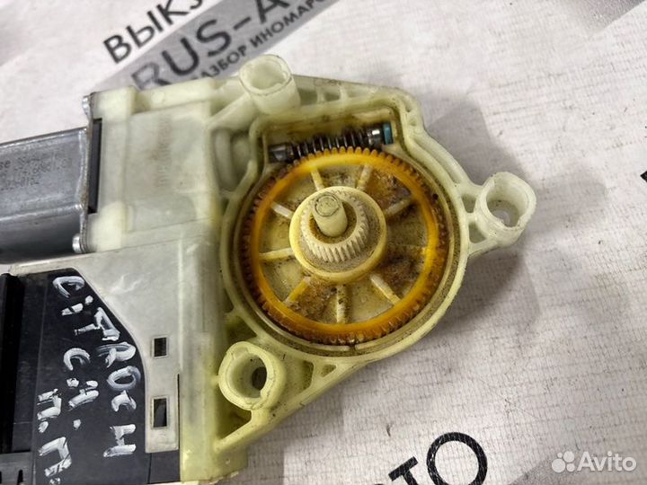 Моторчик стеклоподъемника передний правый Citroen