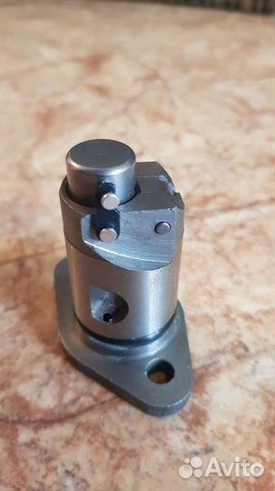 Натяжитель цепи 1zz