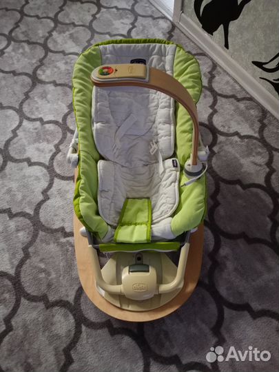 Шезлонг детский