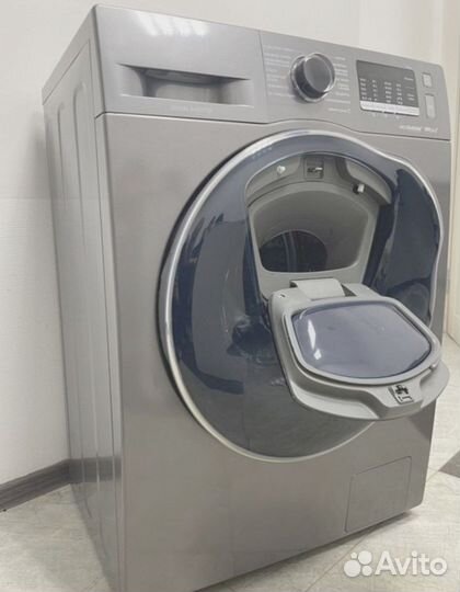 Стиральная машина с сушкой Samsung
