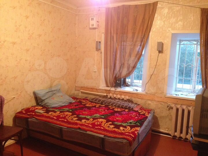 Комната 15 м² в 5-к., 2/2 эт.