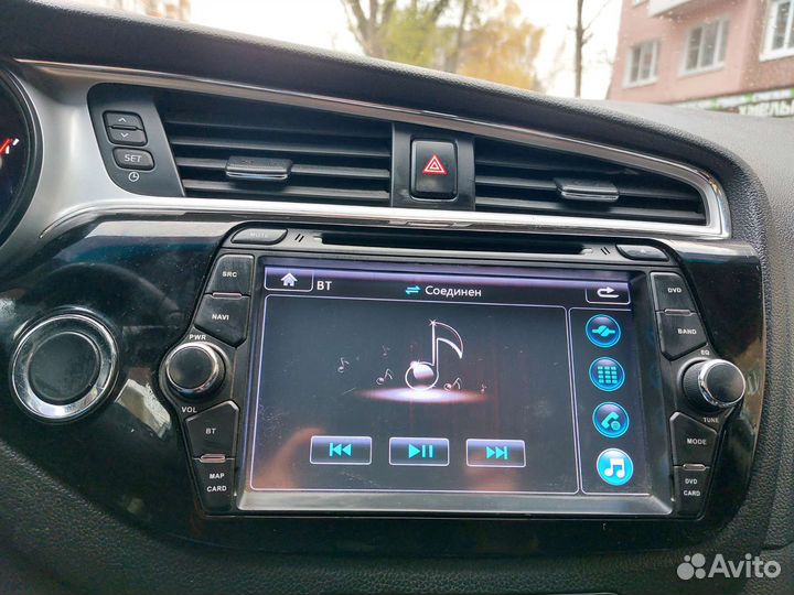 Автомагнитола