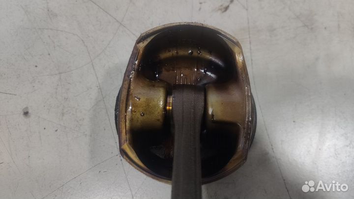 Поршень с шатуном Mercedes W220 S