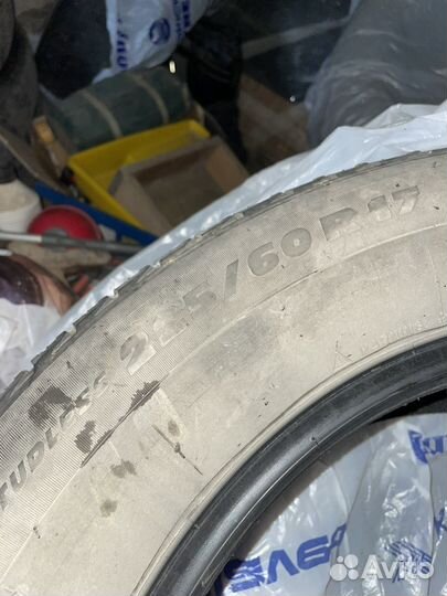 Michelin Latitude X-Ice 225/60 R17