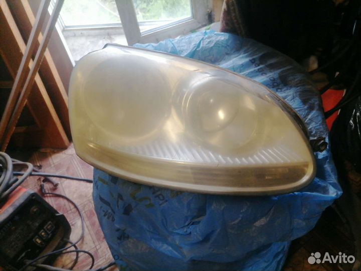 Фара golf jetta 5 правая