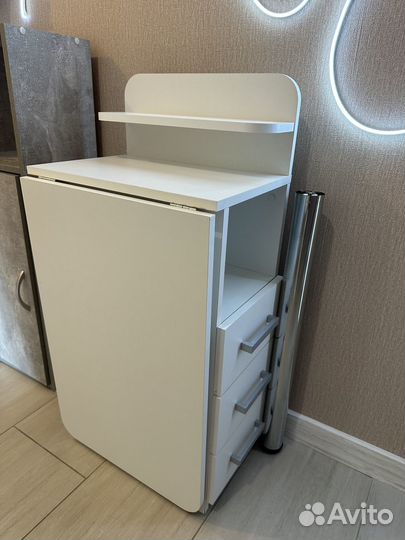 Стол для маникюра