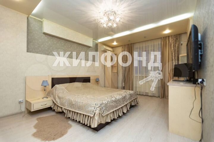 4-к. квартира, 151 м², 4/6 эт.