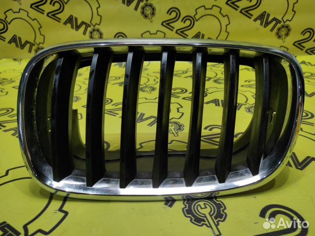 Решетка радиатора передняя левая Bmw X5 E70 N55 (3
